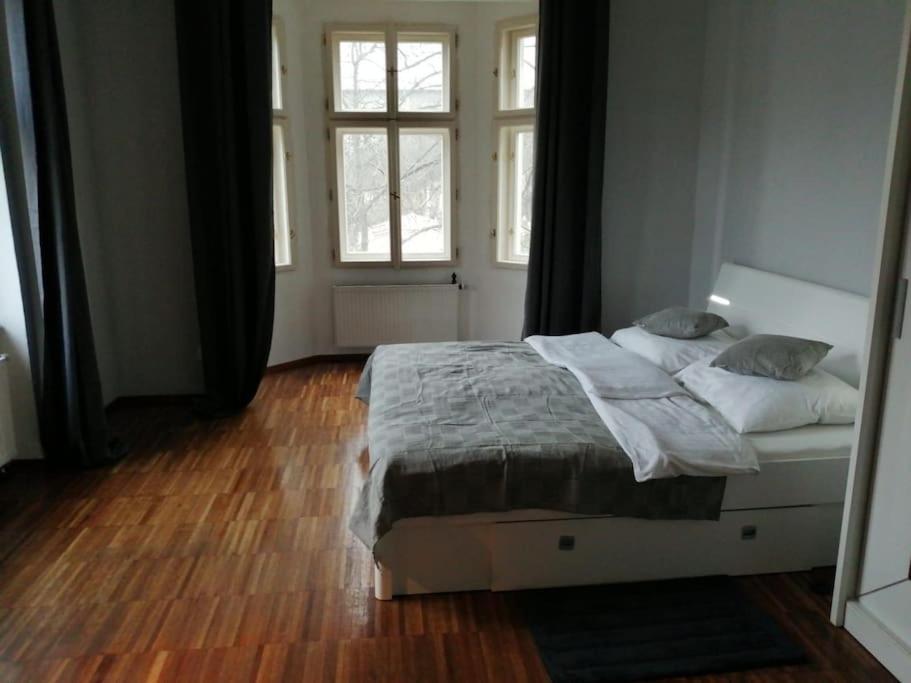 פראג 2 Bedrooms Close Vysehrad - Congress Centrum מראה חיצוני תמונה