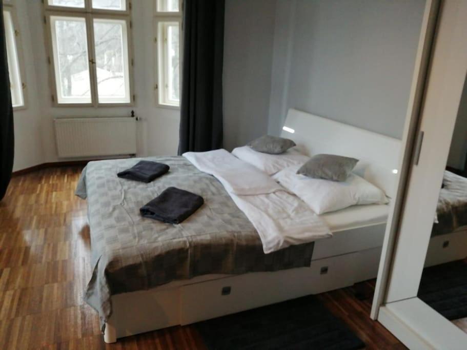 פראג 2 Bedrooms Close Vysehrad - Congress Centrum מראה חיצוני תמונה