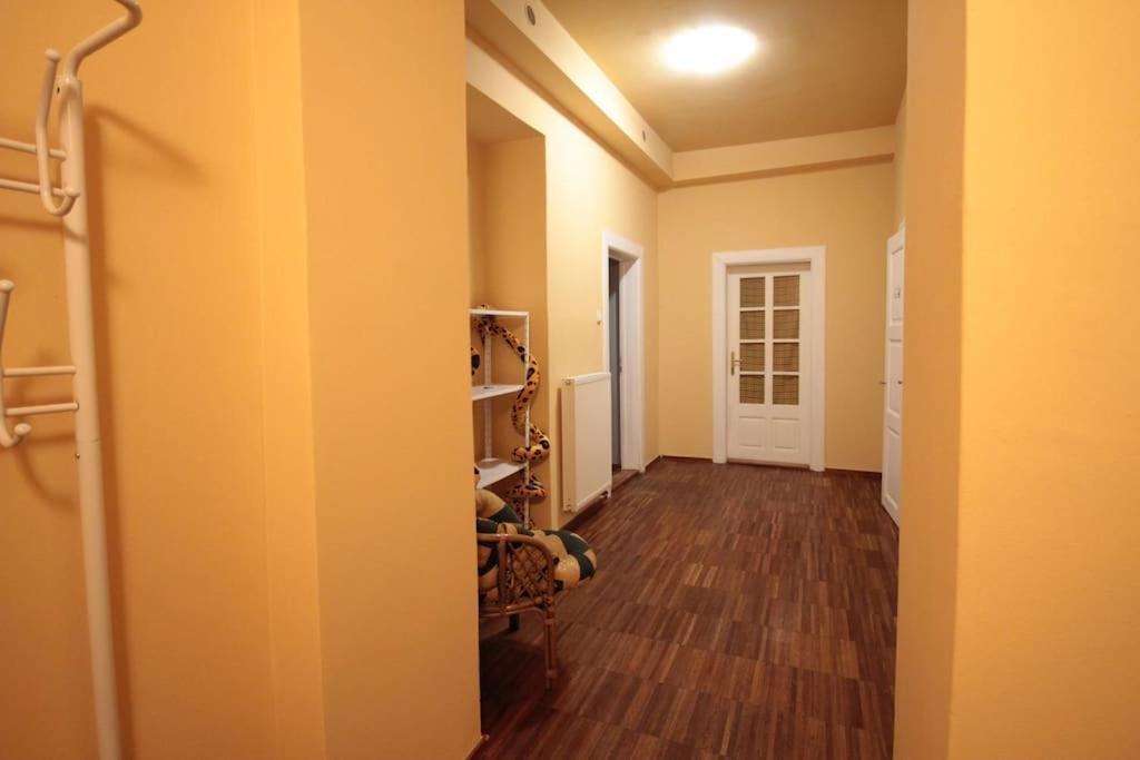 פראג 2 Bedrooms Close Vysehrad - Congress Centrum מראה חיצוני תמונה